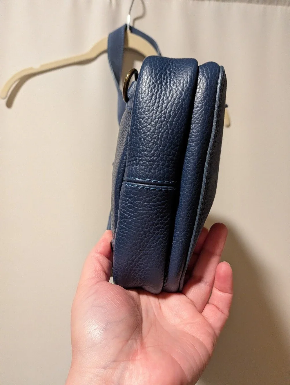 Sundance Made in Italy Blue Suede Pebbled Leather Sling Crossbody Shoulder Bag